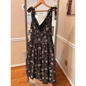 Lizard Thicket Black Floral Maxi Dress Large